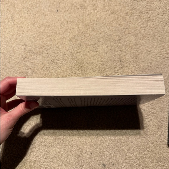 The Way I Used To Be by Amber Smith - Picture 2 of 5